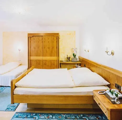 Hotel-gasthof Zum Hirsch 3* Марктобердорф