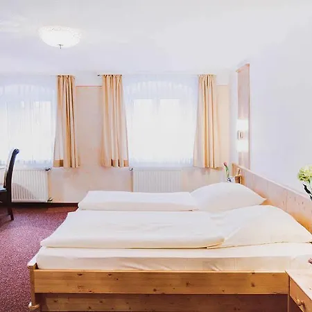 Hotel-gasthof Zum Hirsch