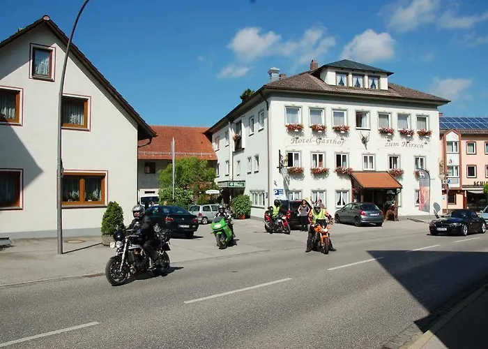 Hotel-gasthof Zum Hirsch 3*