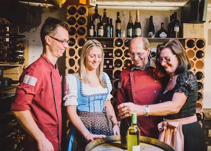 Hotel-gasthof Zum Hirsch Hotel 3*